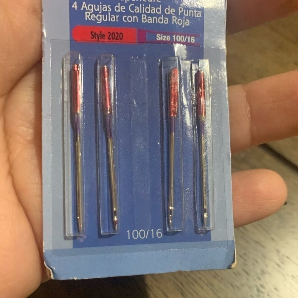 NWTSinger 4 Premium Regular Point Red Band Needles - Picture 2 of 5